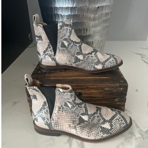 Lucky Brand Haylia Snake Print Pull-On Leather Booties - Picture 6 of 9